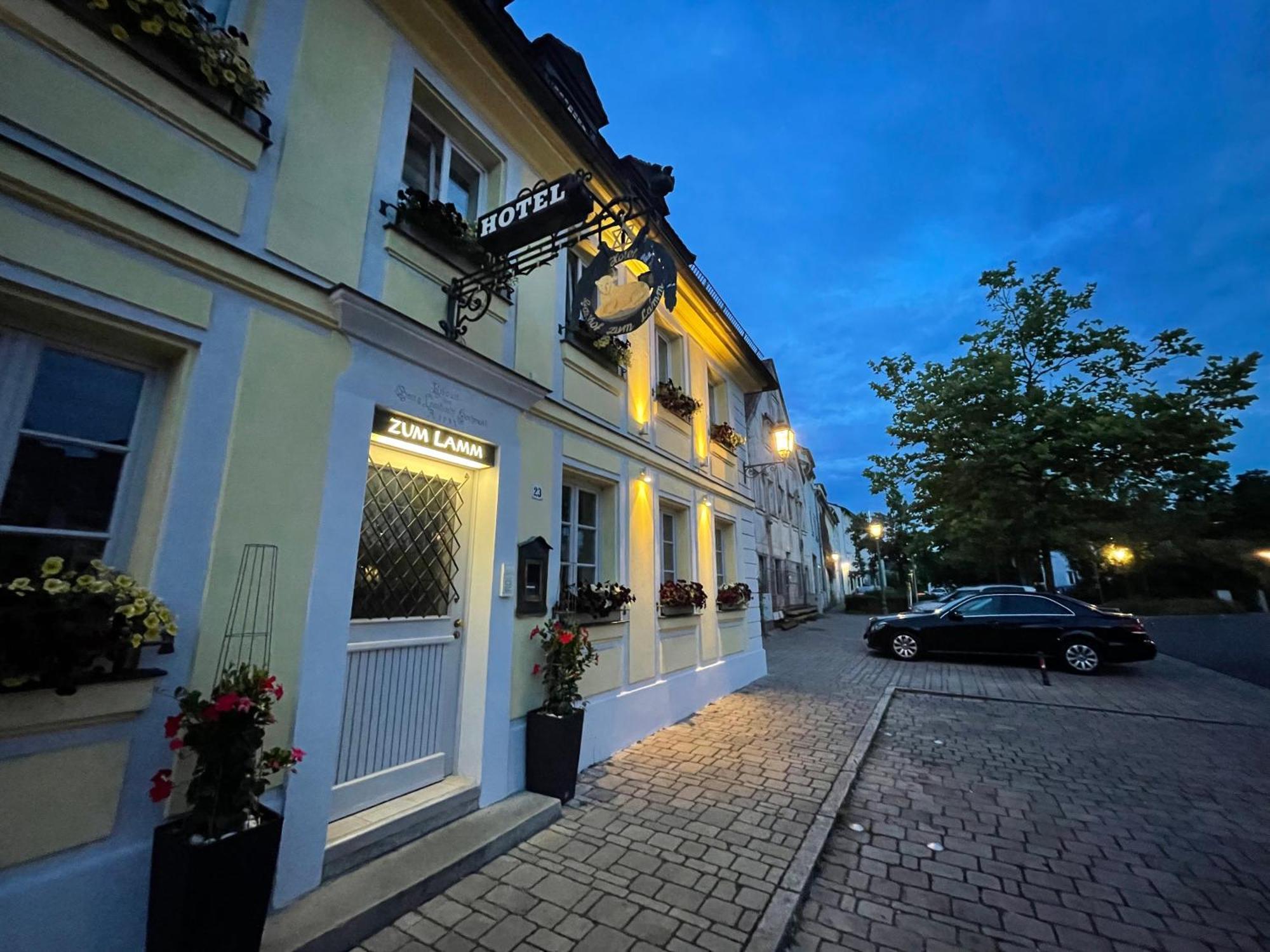 Hotel Zum Lamm Άνσμπαχ Εξωτερικό φωτογραφία