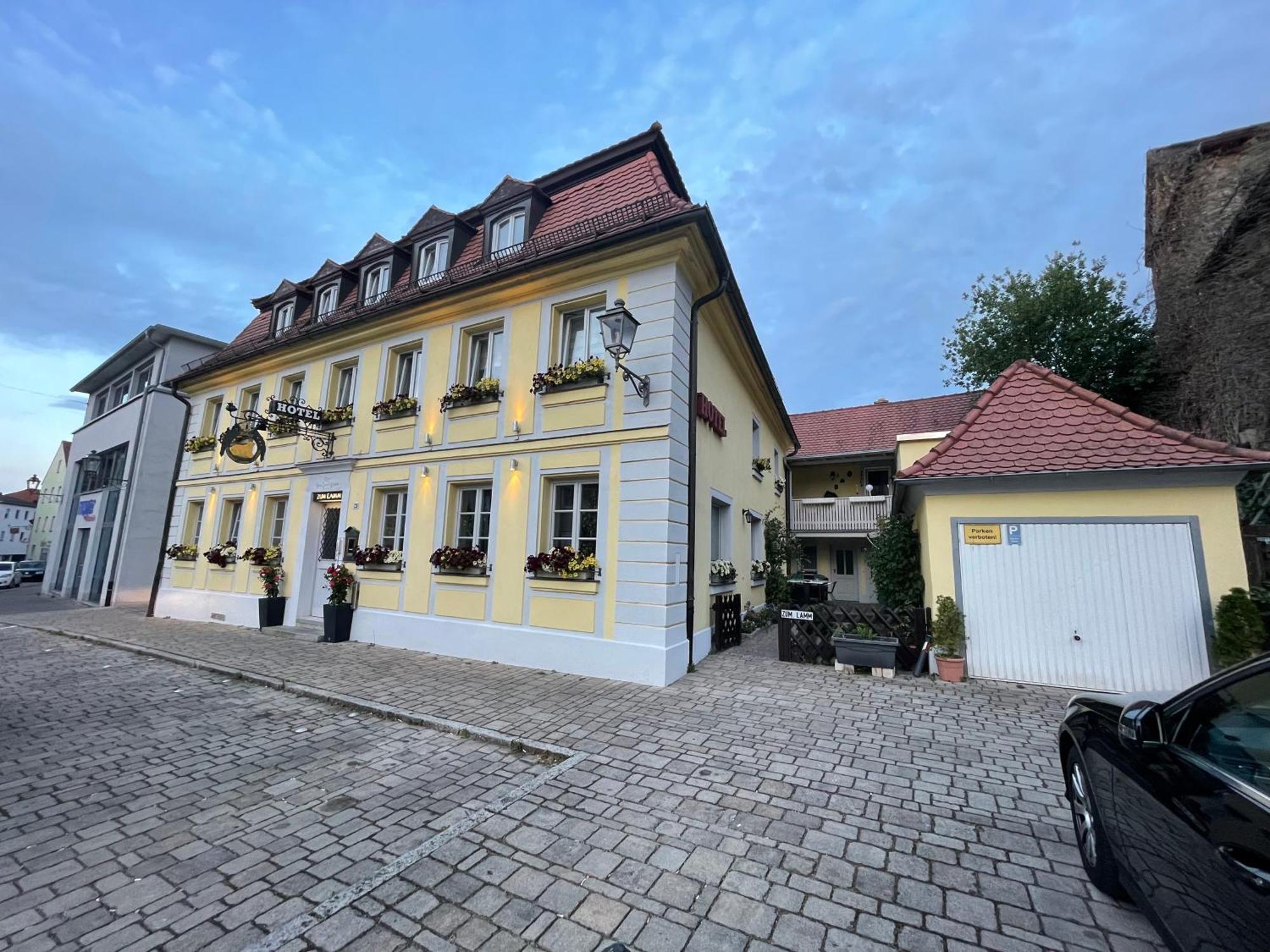 Hotel Zum Lamm Άνσμπαχ Εξωτερικό φωτογραφία