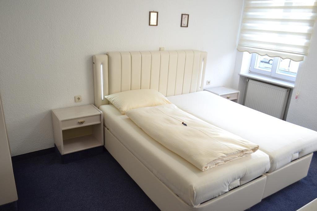 Hotel Zum Lamm Άνσμπαχ Εξωτερικό φωτογραφία